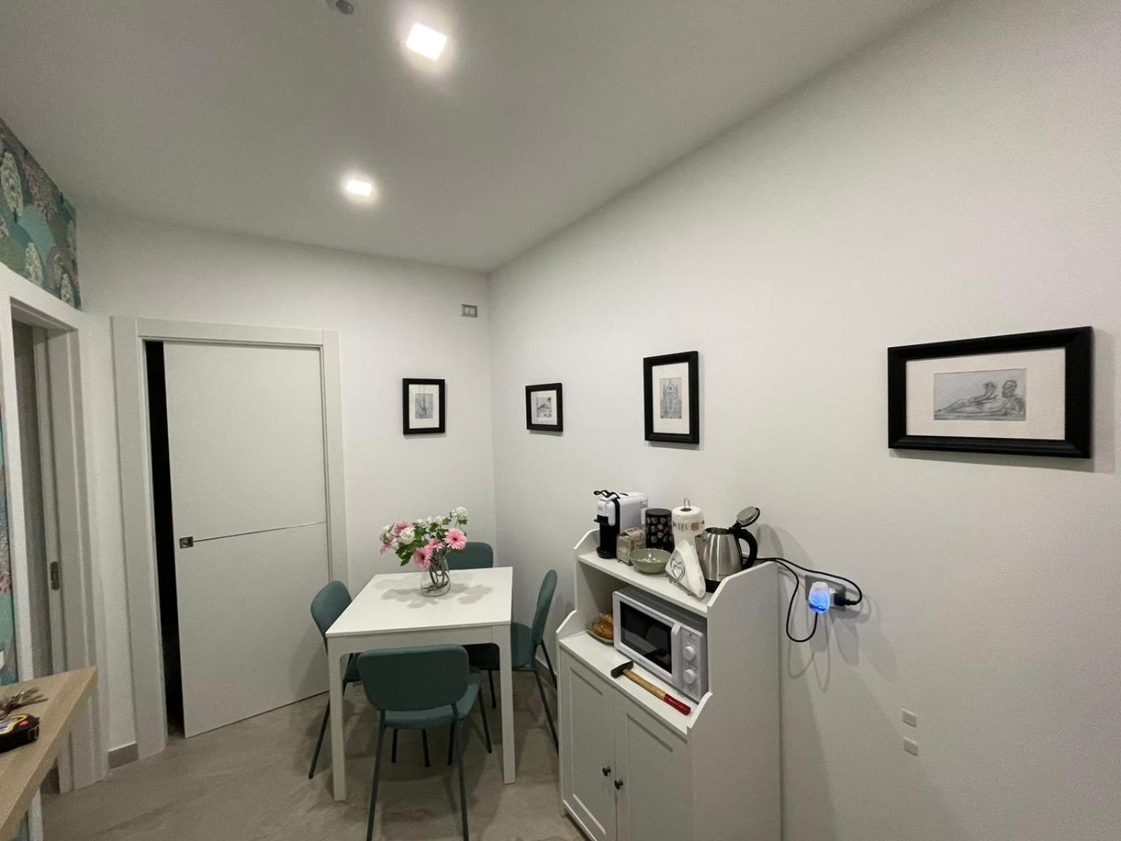 Domus Cervantes Apartment Napoli Eksteriør billede