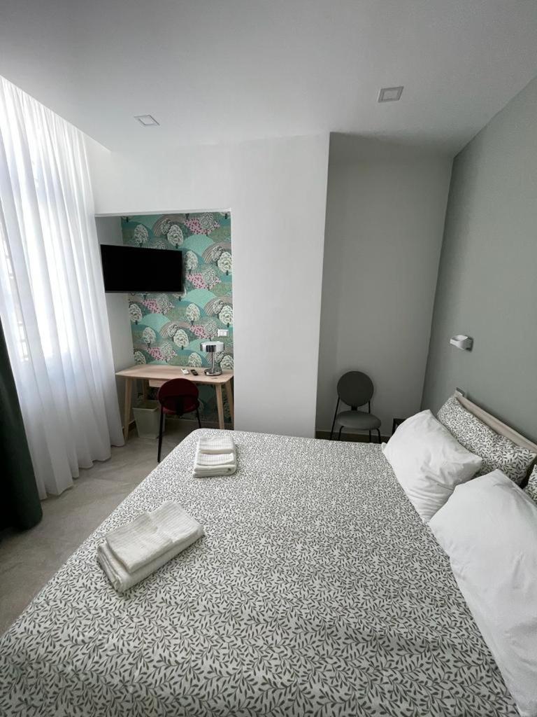 Domus Cervantes Apartment Napoli Eksteriør billede
